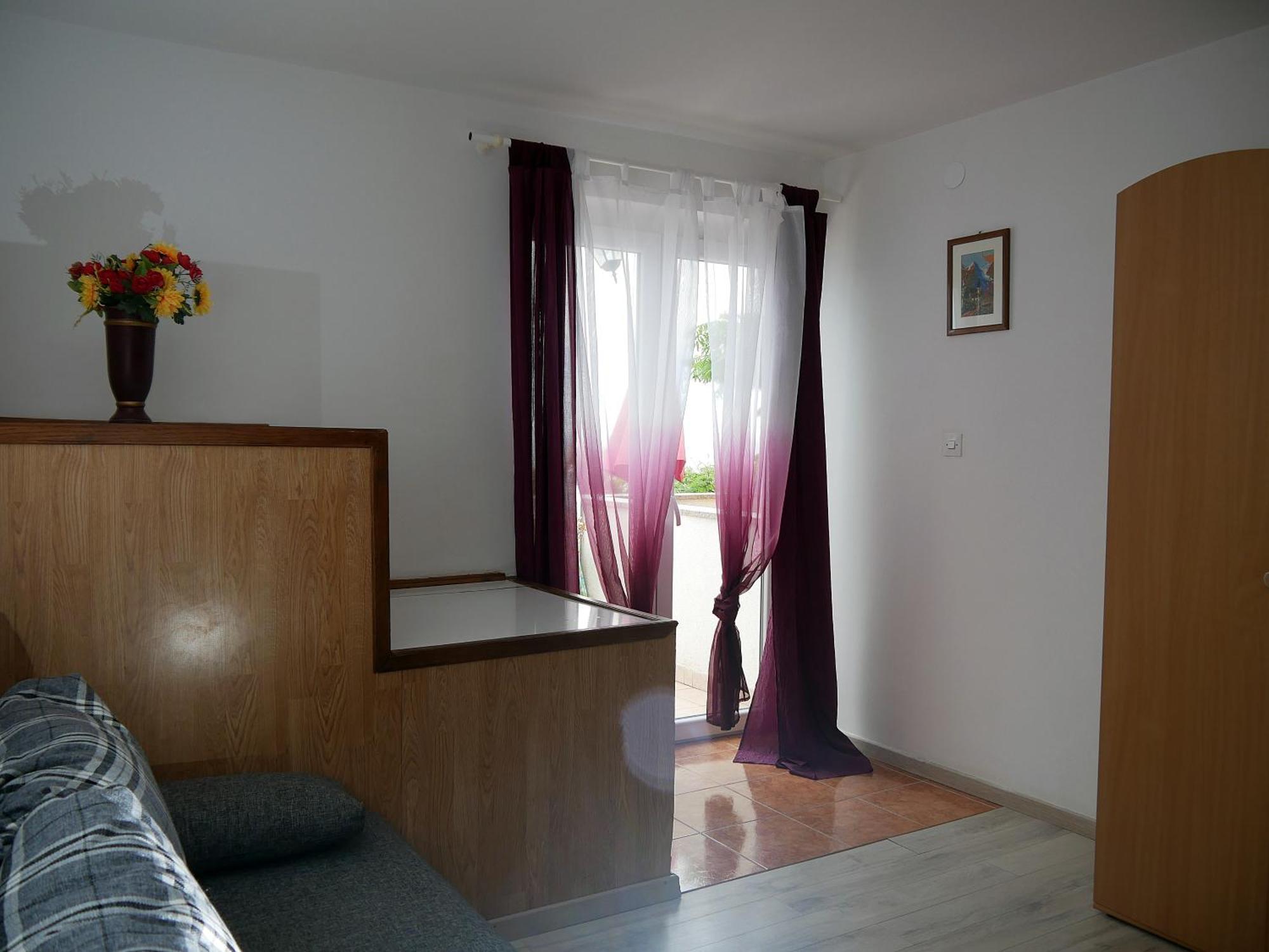 Apartment Gaga And Nia Krk Town Exterior photo
